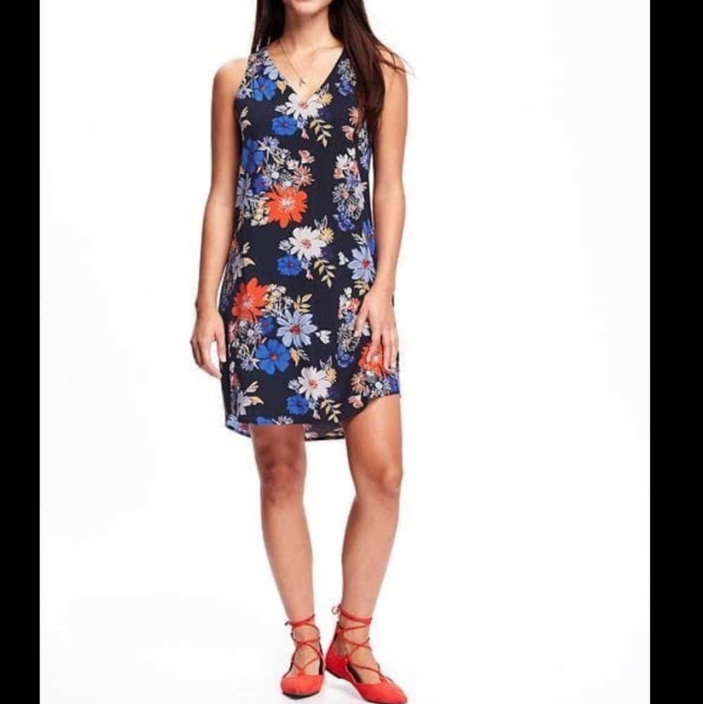 Old Navy Floral shift dress size small